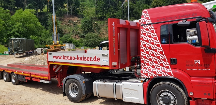 Truck von Holzbau Kaiser